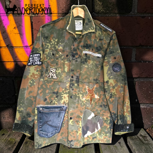 Gassi Jacke mit emotionalen Designelementen und Statementa